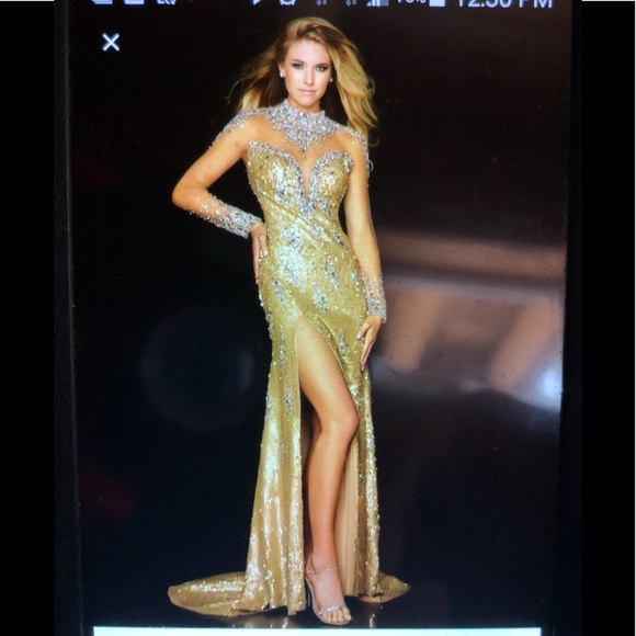 Dresses & Skirts - Sequin Dress NWOT